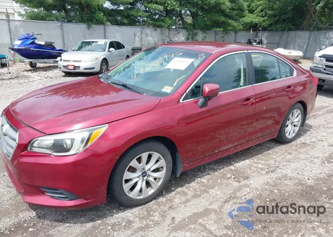 2015 Subaru Legacy 2.5I Premium из США, поврежденный, VIN 4S3BNAC66F3025346
